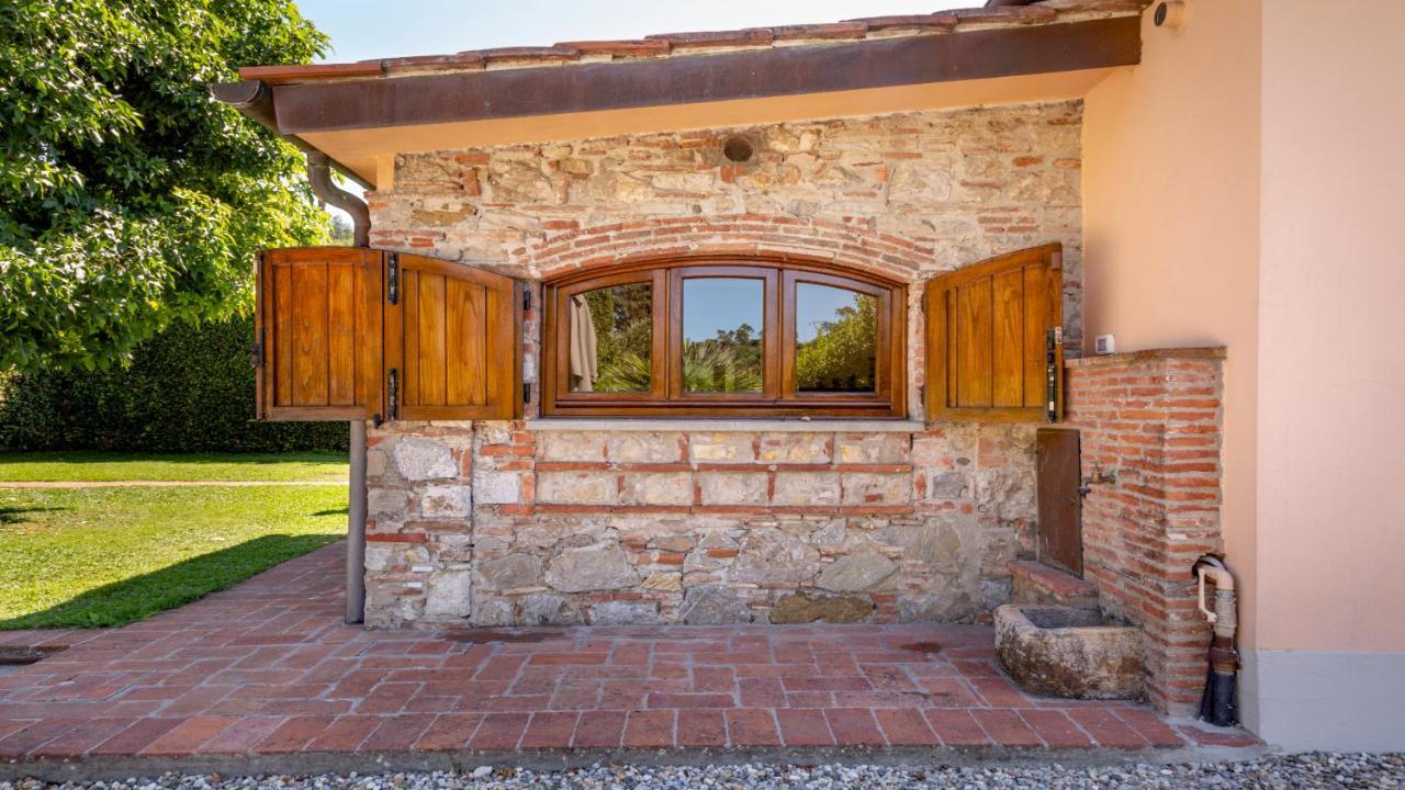 Il Cottage Di Patrizia Лукка Екстер'єр фото