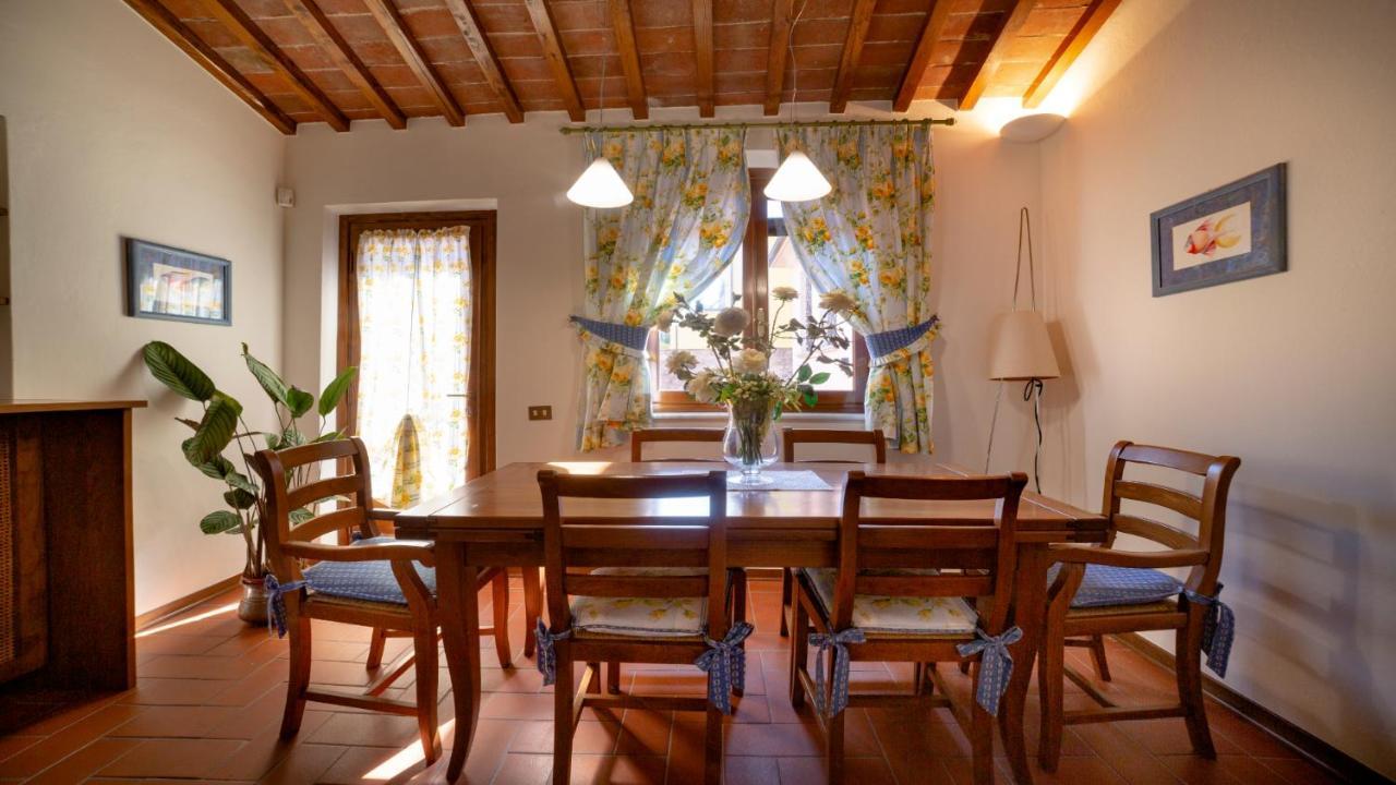 Il Cottage Di Patrizia Лукка Екстер'єр фото